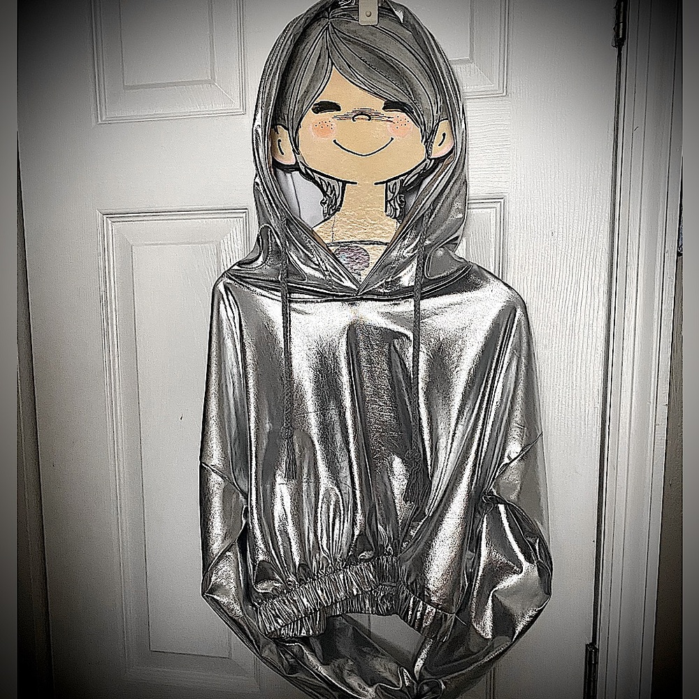 Liquid silver lamé crop top hoodie, size women’s or Junior’s Medium